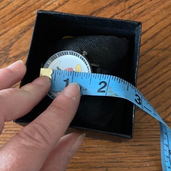 Mickey Mouse Ladies  Watch Large Round Face - Picture 6 of 10